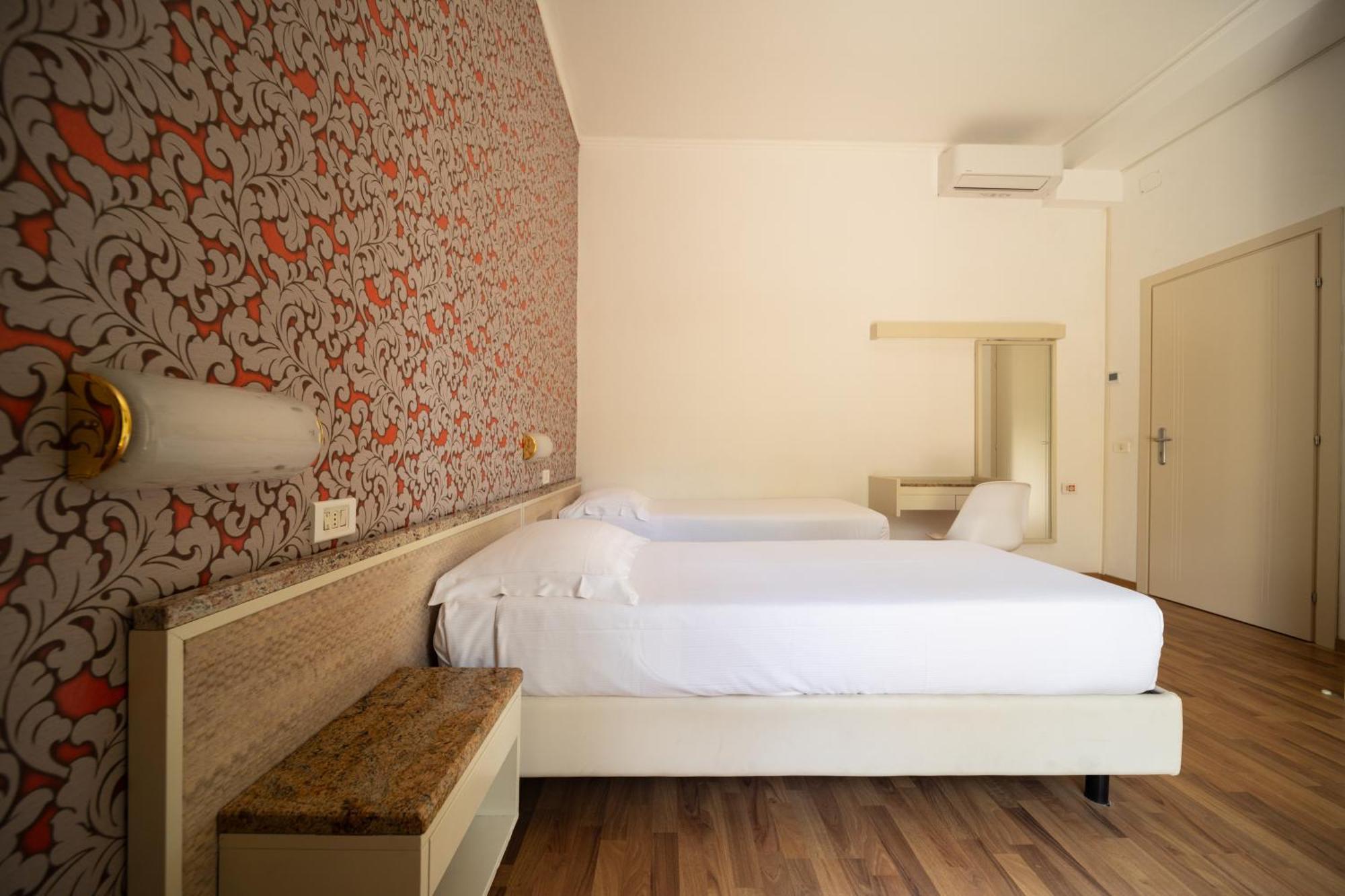 Hotel Rosabianca Rimini Exteriér fotografie